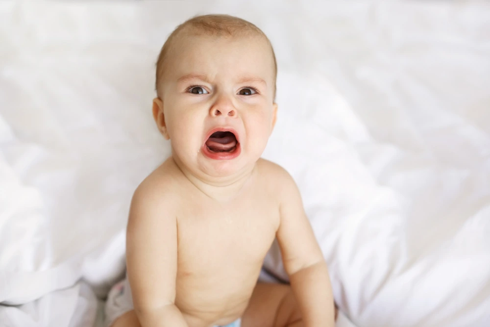 Kenapa Bayi Rewel dan Cara Menenangkannya